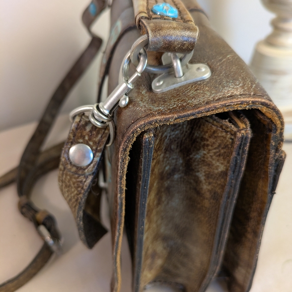 Patricia Nash Brn Leather Stella Flap HandBag w/Intriquite Blue Floral Tooling - Picture 14 of 16